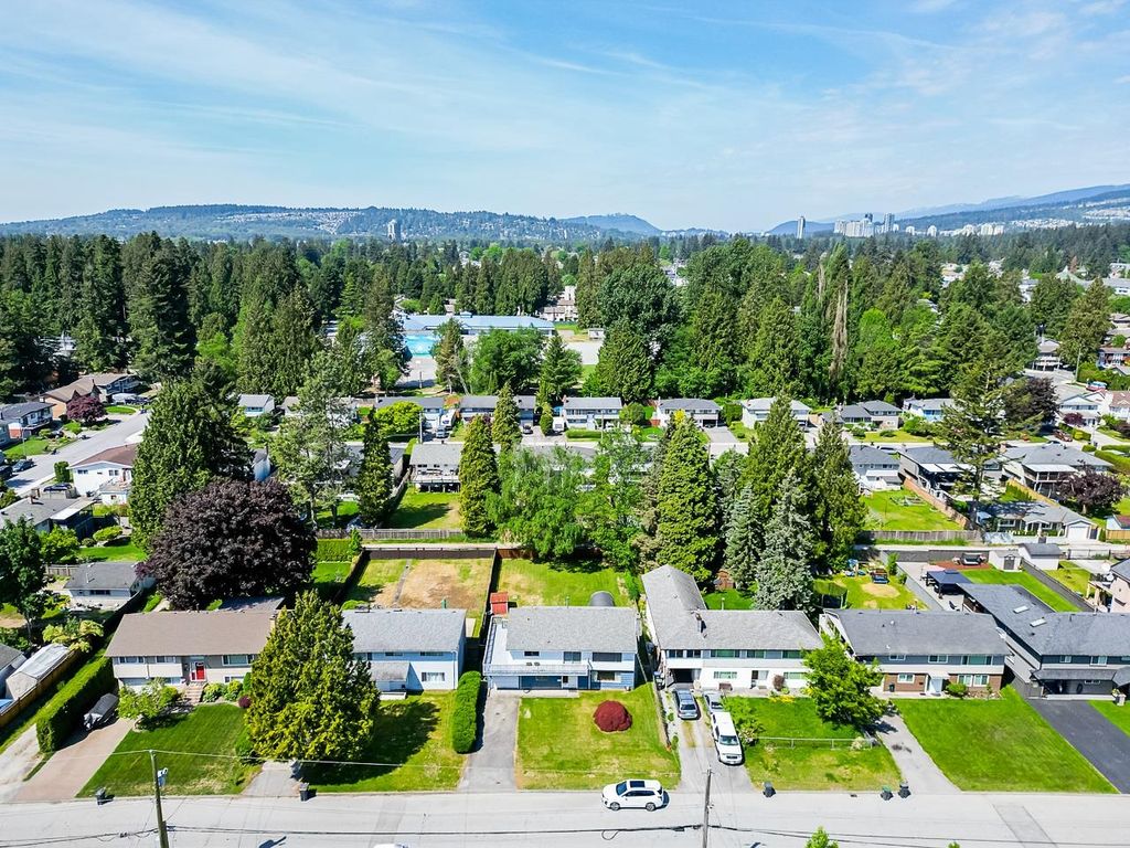 listing image 1103261057109445979