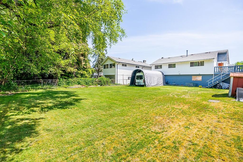 listing image 1100526706618659837