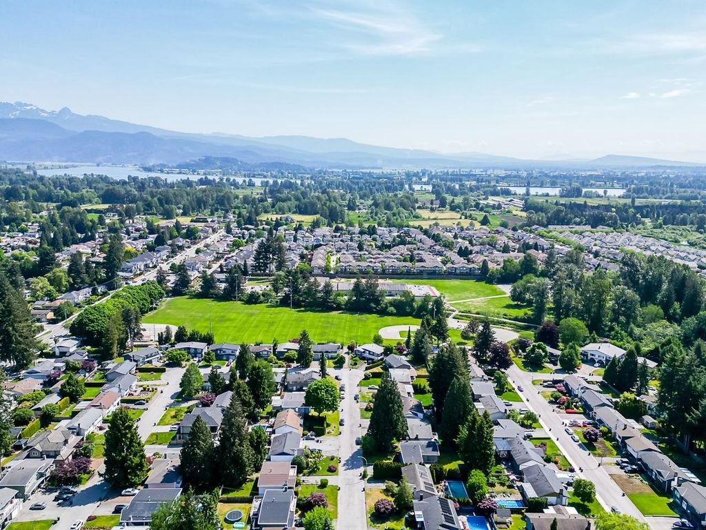 listing image 1108830579731095175