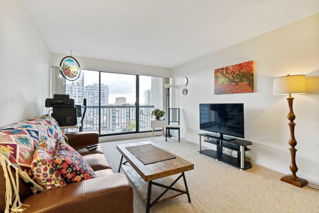 listing image 1108804408413959251