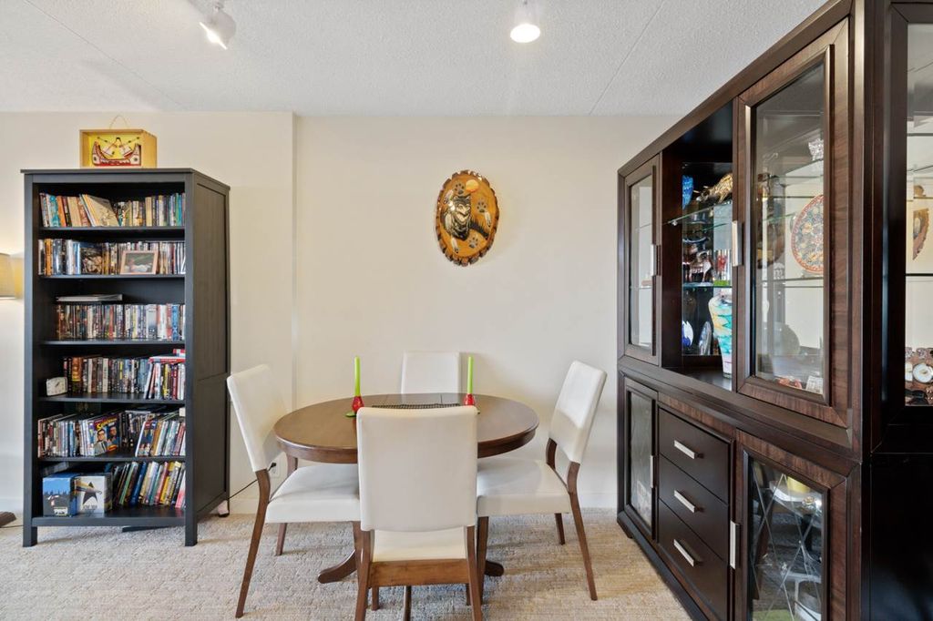 listing image 1107585100288104838