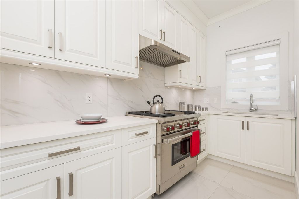 listing image 1109224184264105830