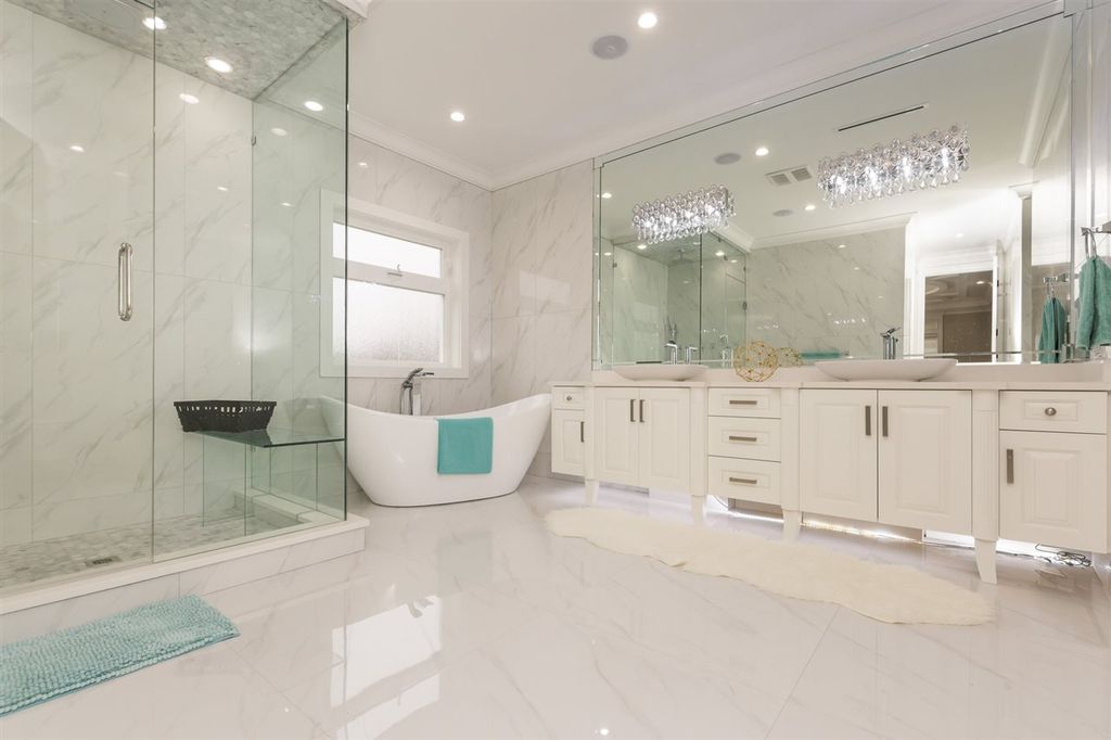 listing image 1109675371094478548
