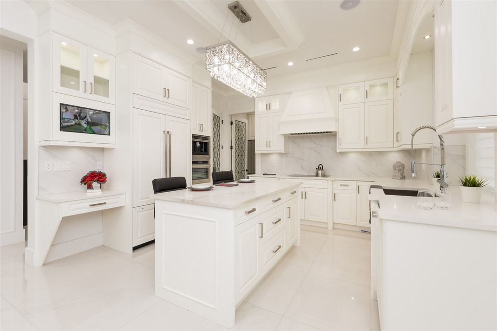 listing image 1105506844979913943