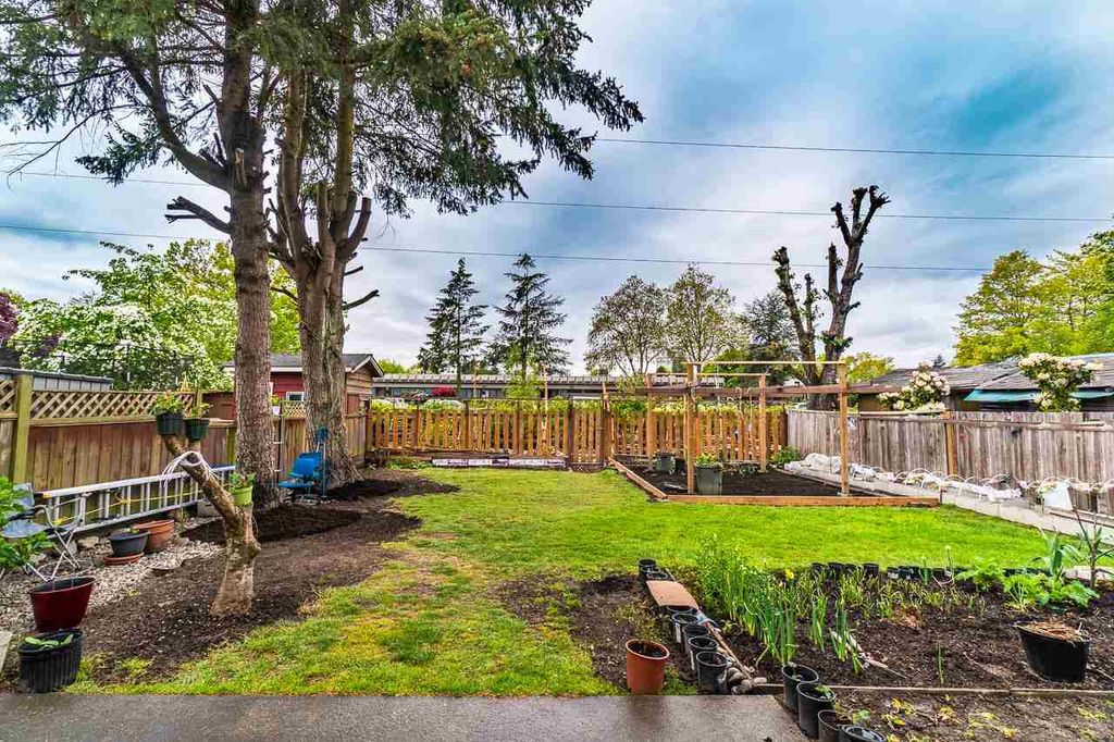listing image 1107981942605582383