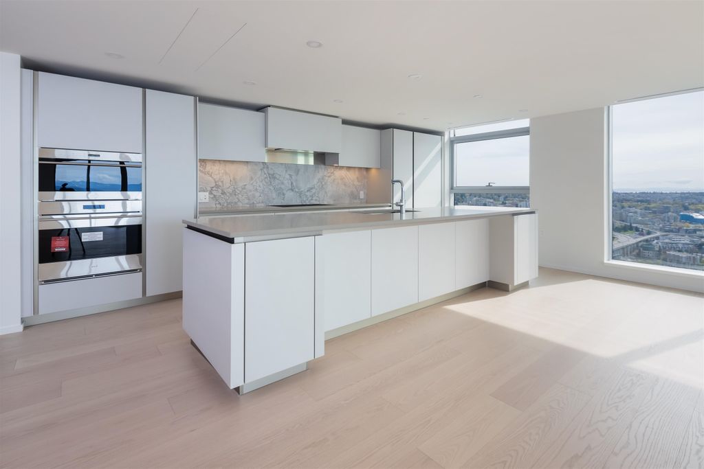 listing image 1103019384123492980