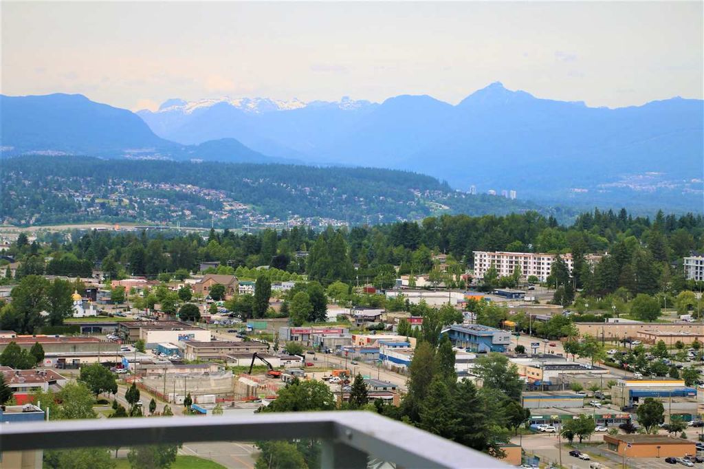 listing image 1105898939955778302