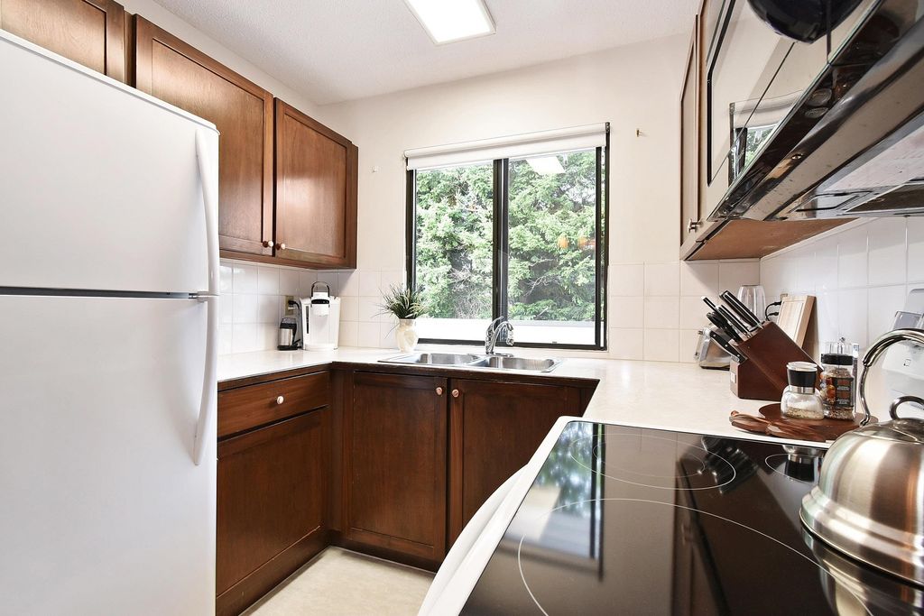 listing image 1100307392647428151