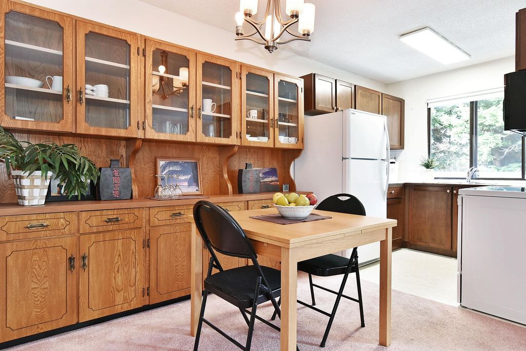 listing image 1109372684830819847