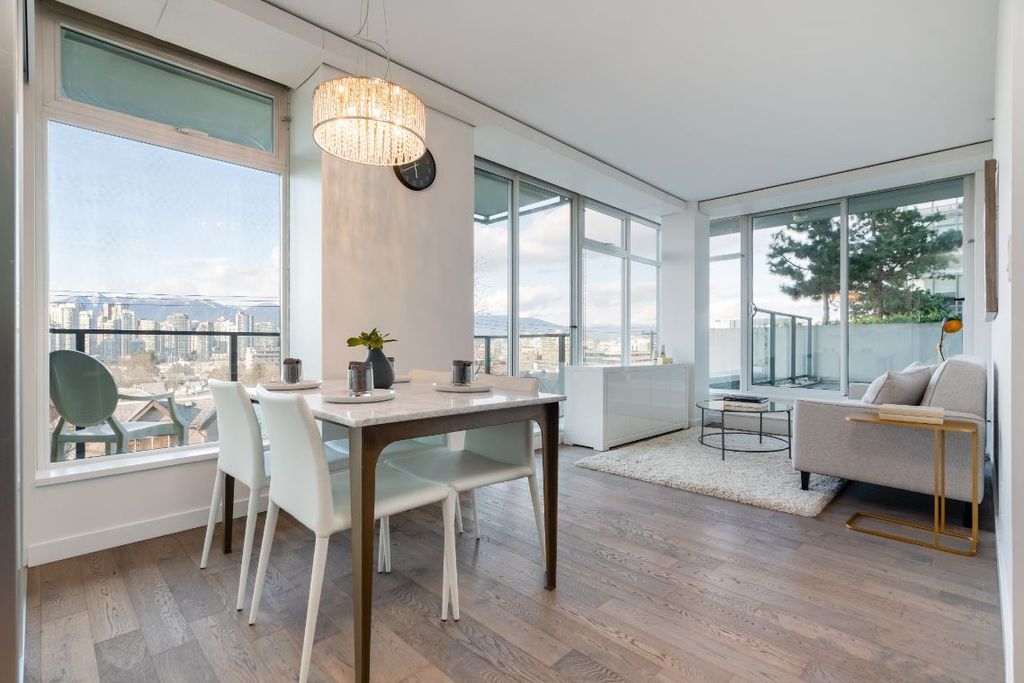 listing image 1108122919324446605