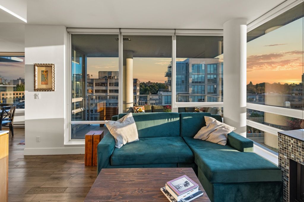 listing image 1101030702478217266