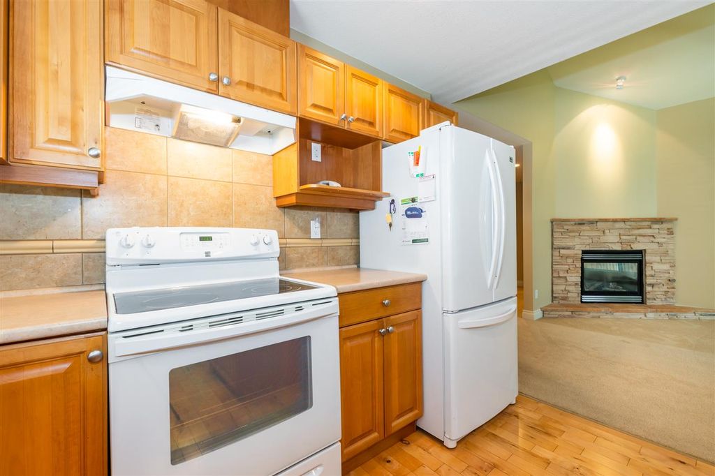 listing image 1101330597187819401