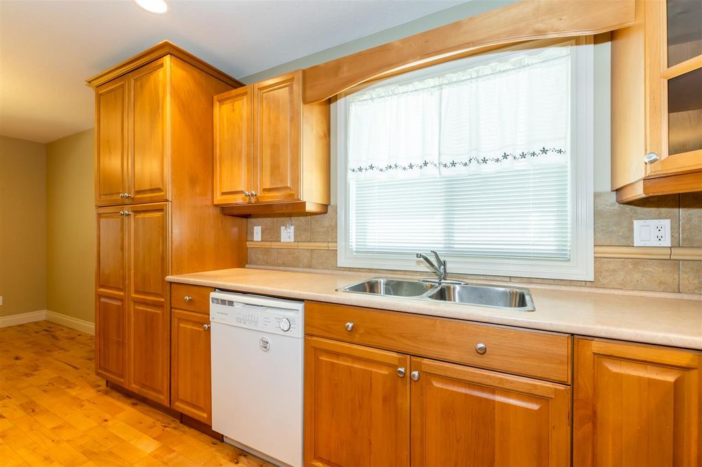 listing image 1106155972689568741