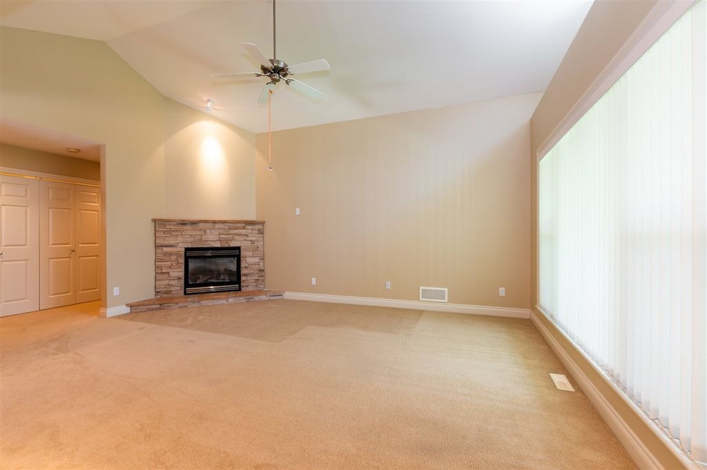 listing image 1107367153095549030