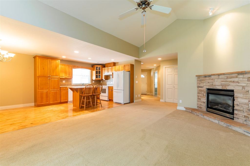 listing image 1102185445902206764