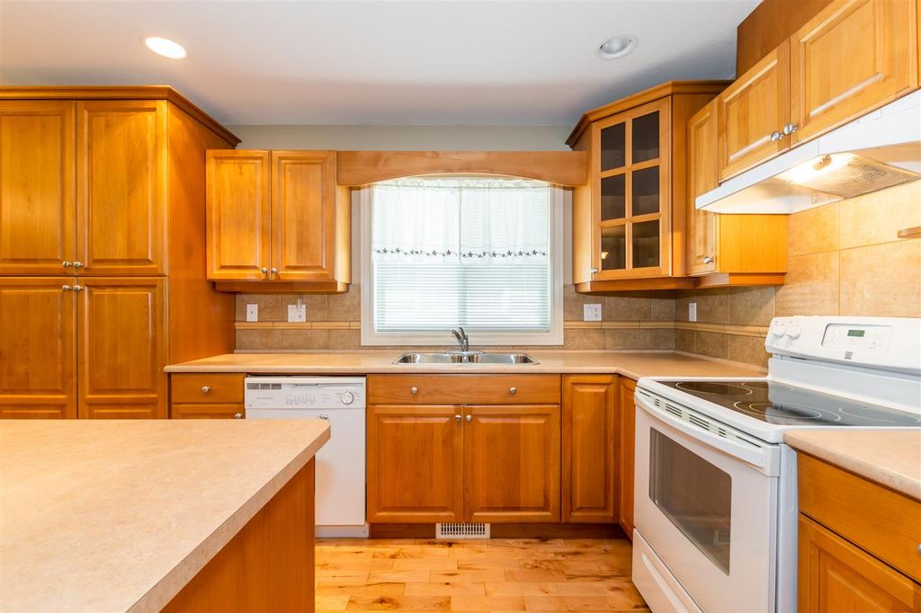 listing image 1102557948012433491