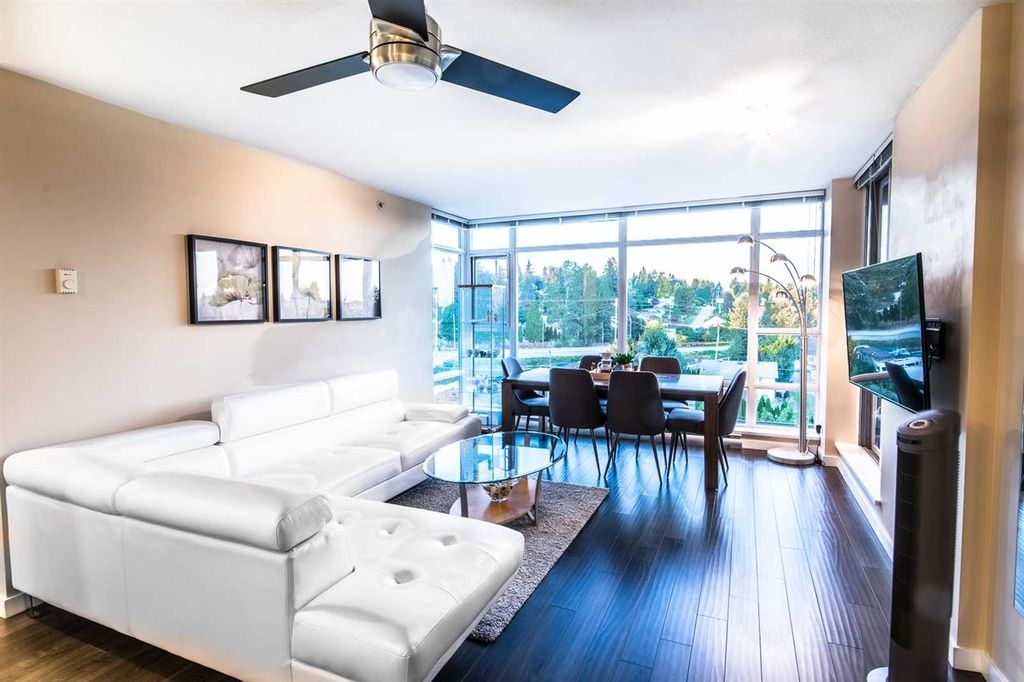 listing image 1103511792151455710