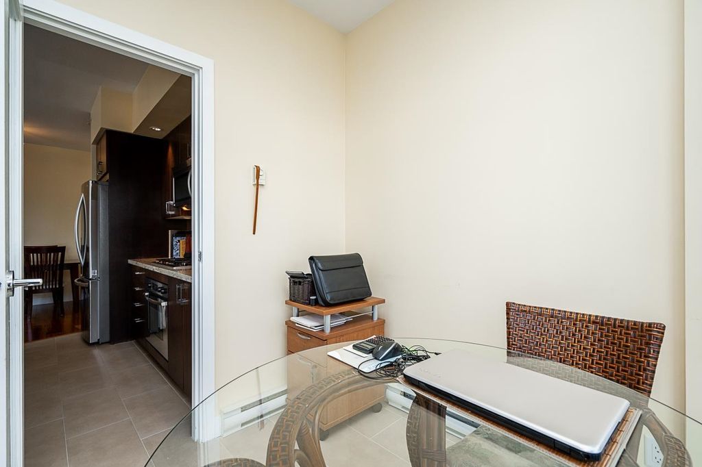 listing image 1106238494387540657