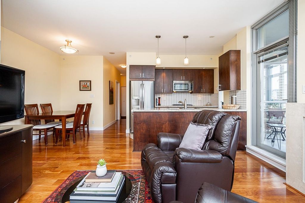 listing image 1106984091284829538