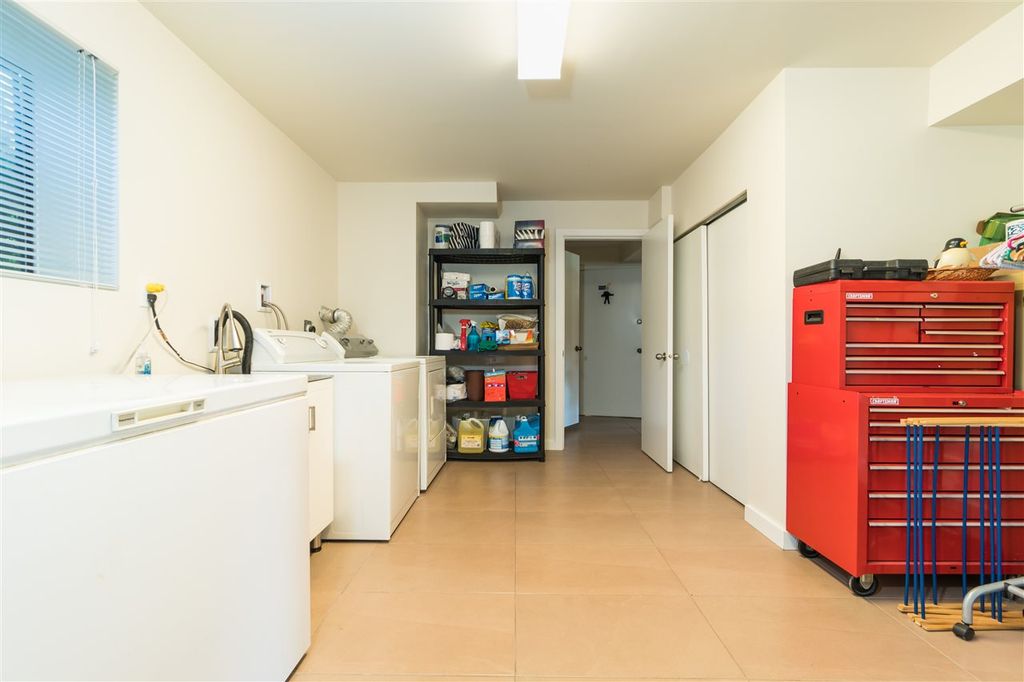 listing image 1104594546908150054