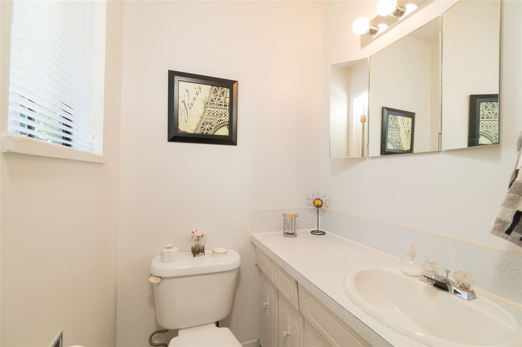 listing image 1103281193031174199