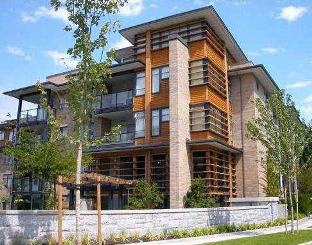 listing image 1109858065482315977