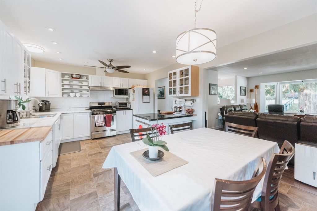 listing image 1102019109533689838