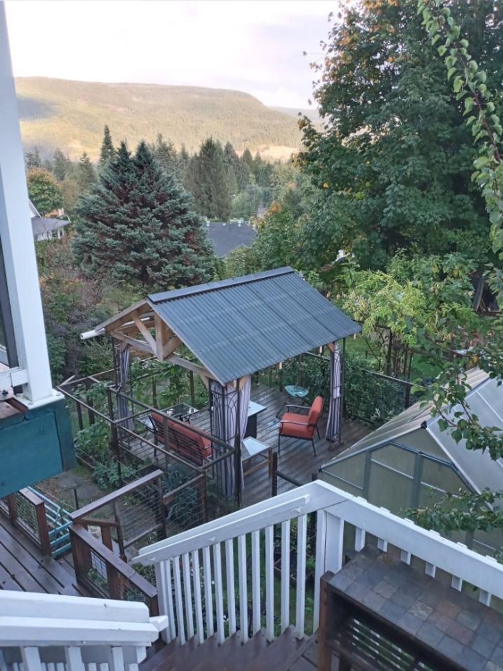 listing image 1109963984574036745