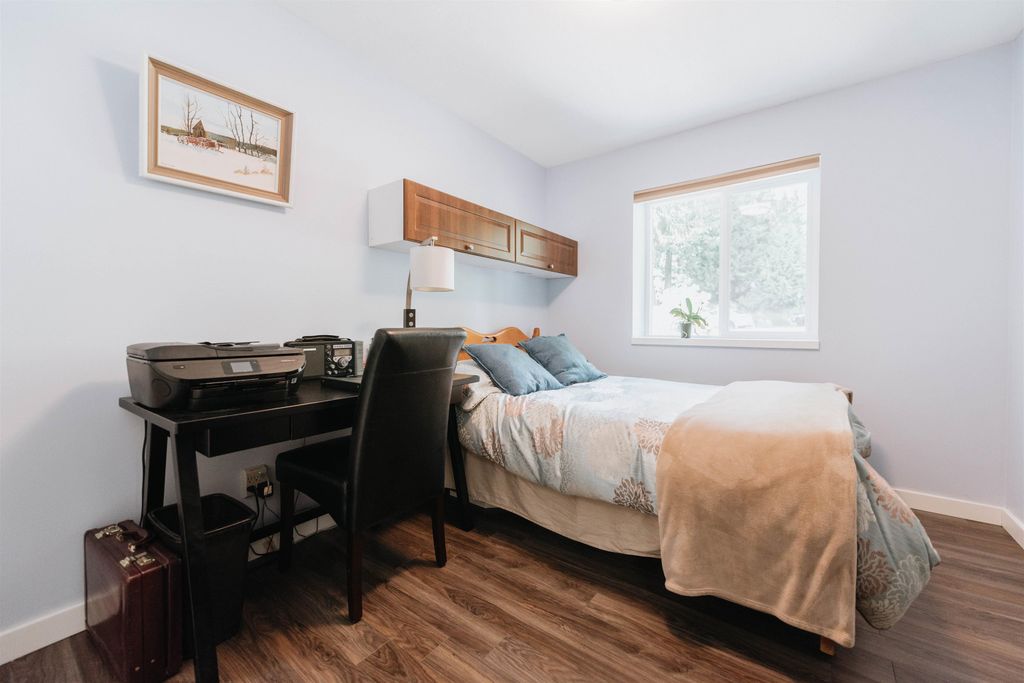 listing image 1101169133708973414