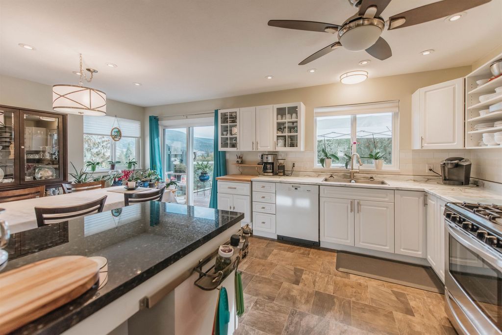 listing image 1101090410280447415