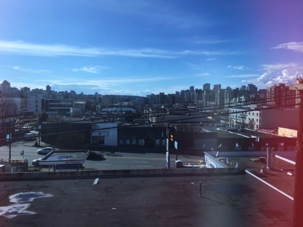 listing image 1104030518471922029