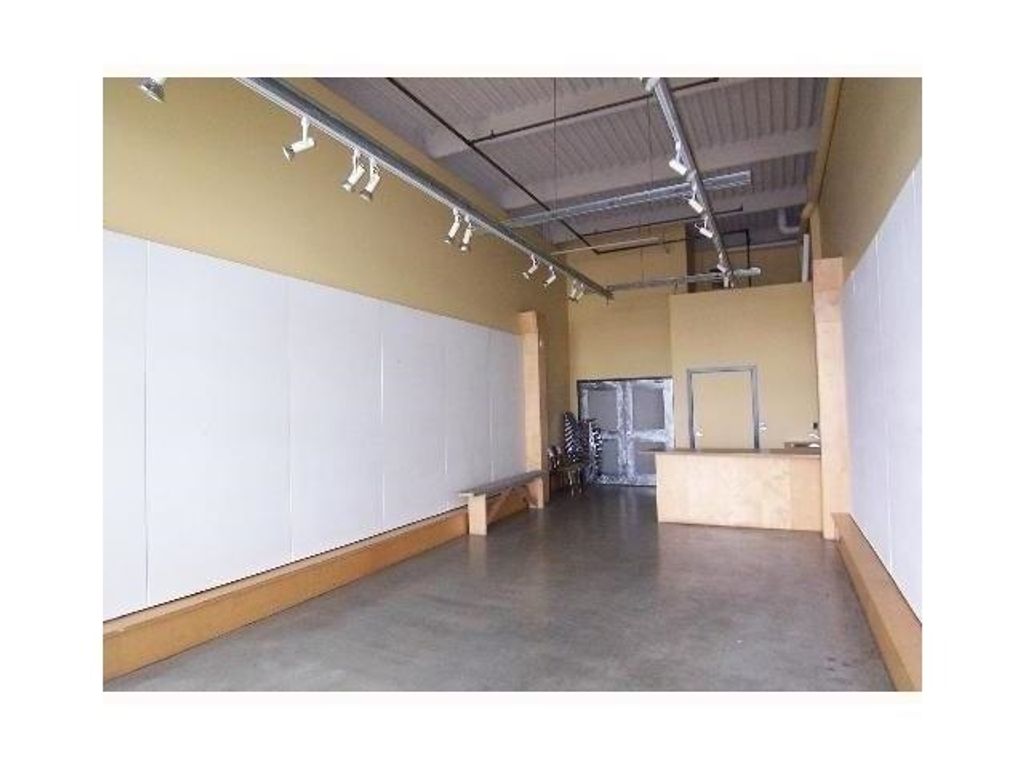 listing image 1101587548000906556