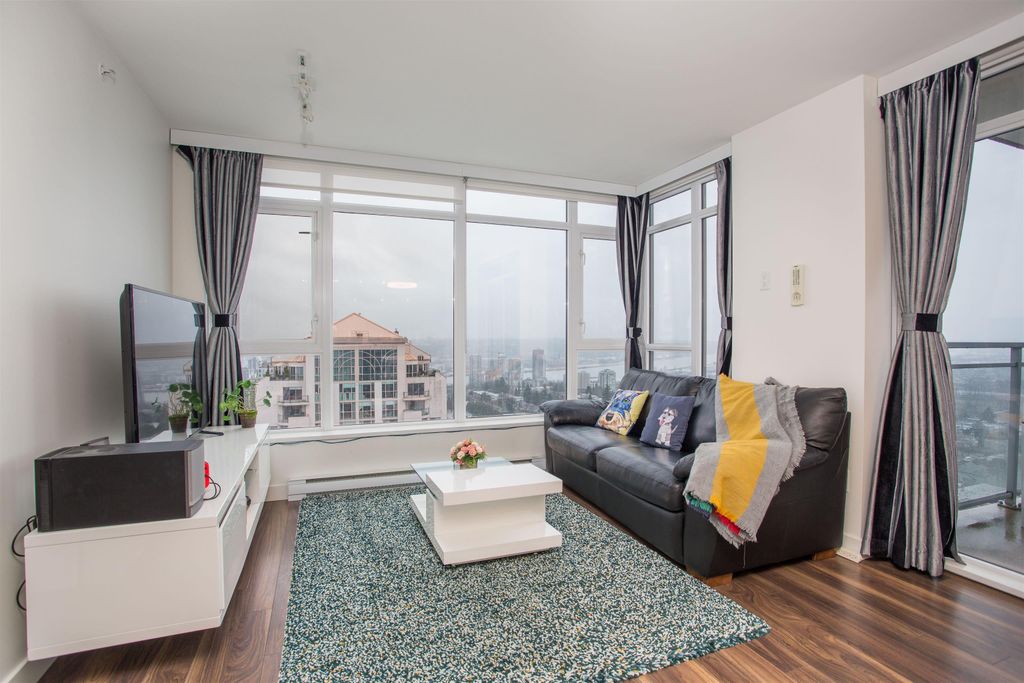 listing image 1103669219601322292