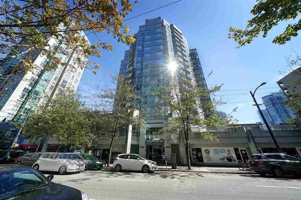 listing image 1105675565621321326