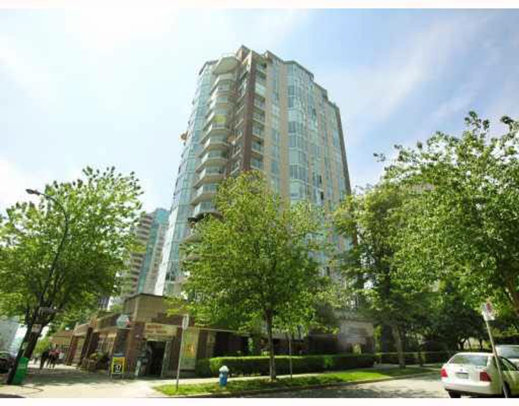 listing image 1100812453833699405