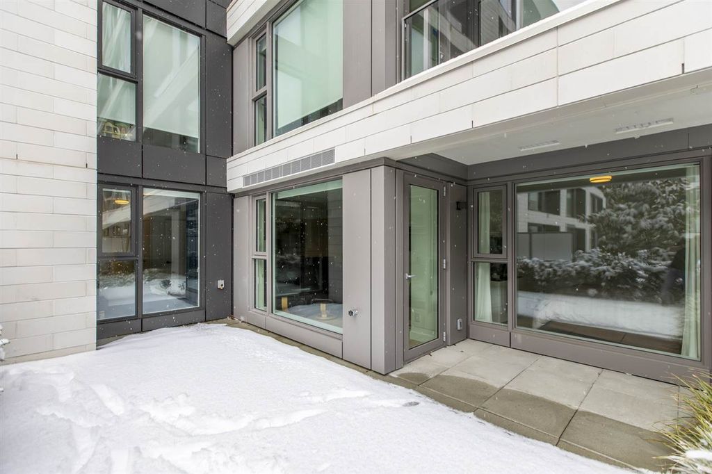 listing image 1108775768617909936