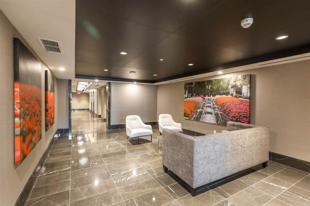 listing image 1103307303909363932