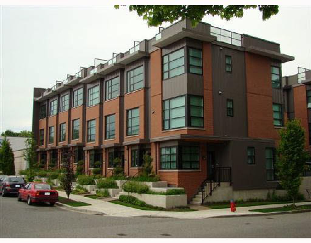 listing image 1104329433583829347