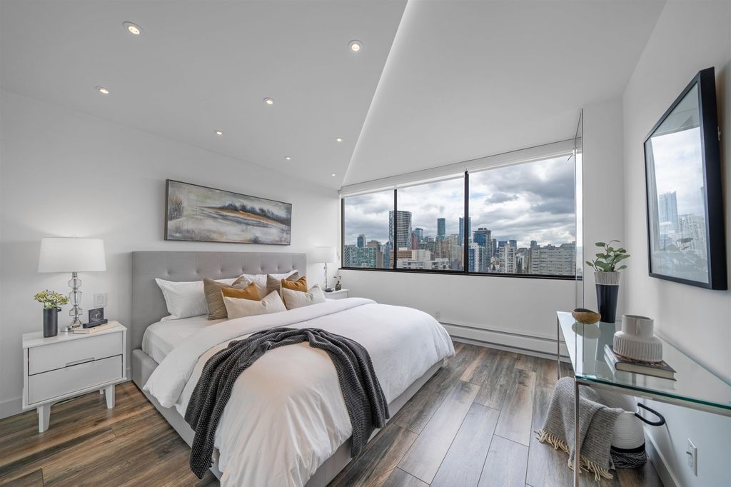 listing image 1109721162488614279