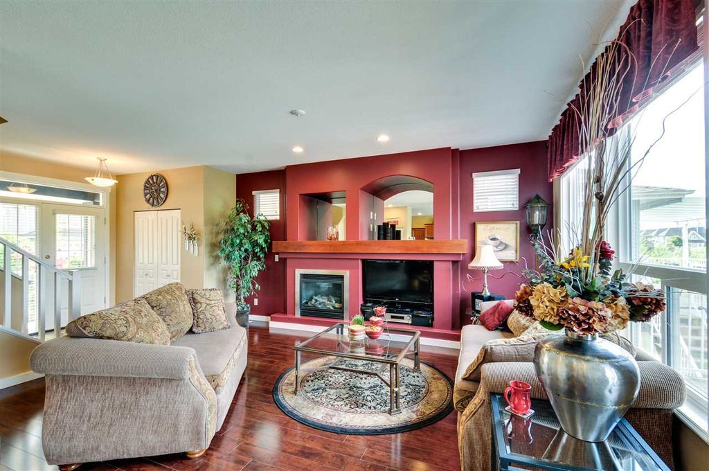 listing image 1103947619045123153