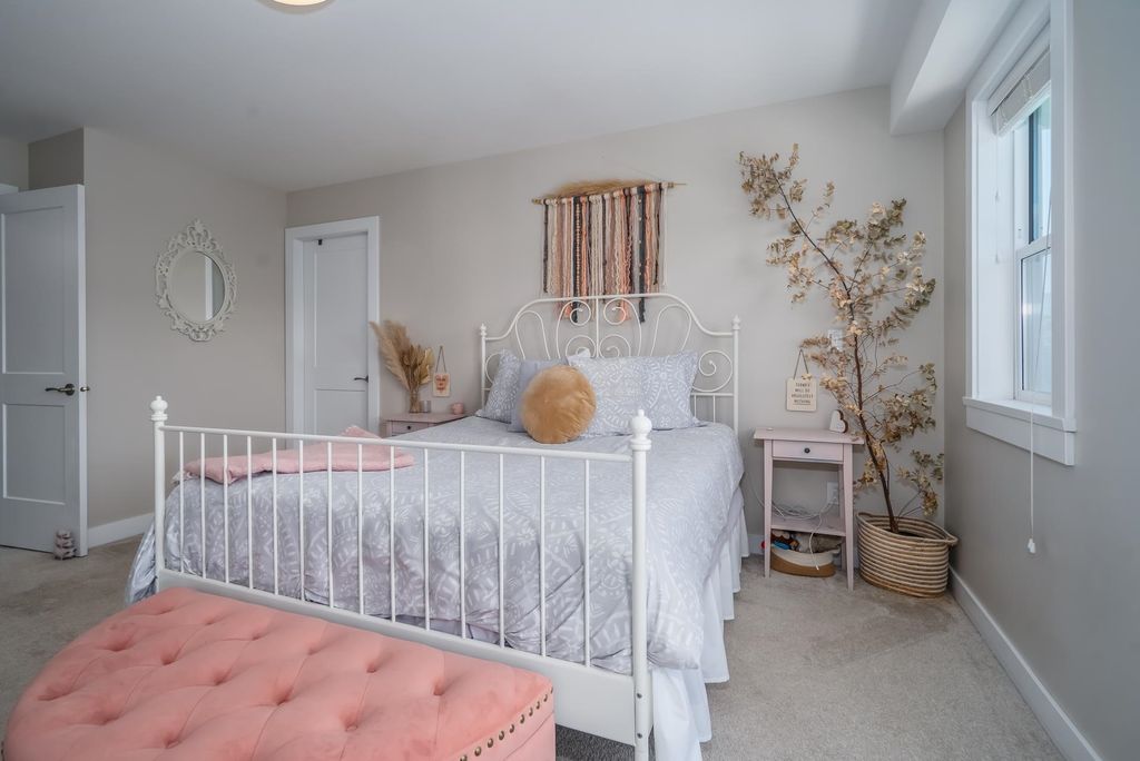 listing image 1105950929707000725