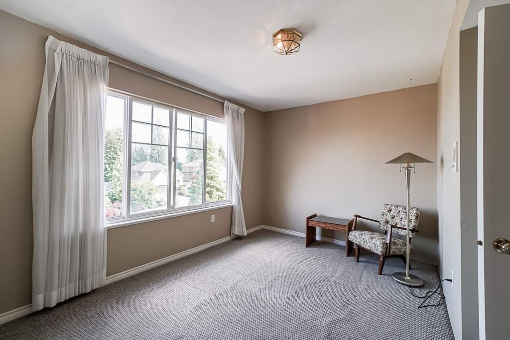 listing image 1105301883224182934