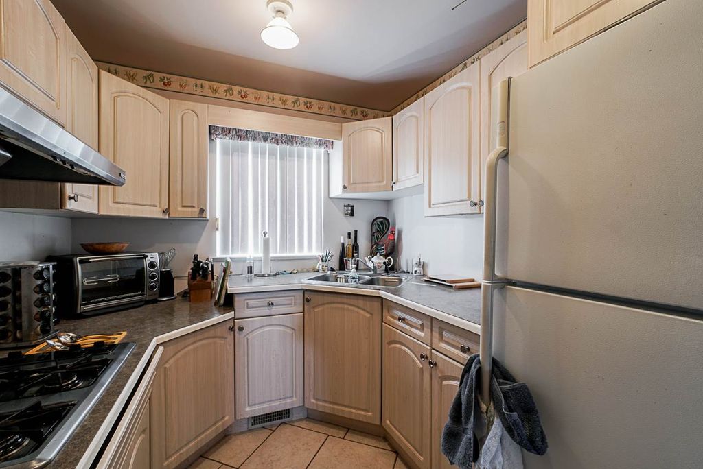 listing image 1100508690282002601