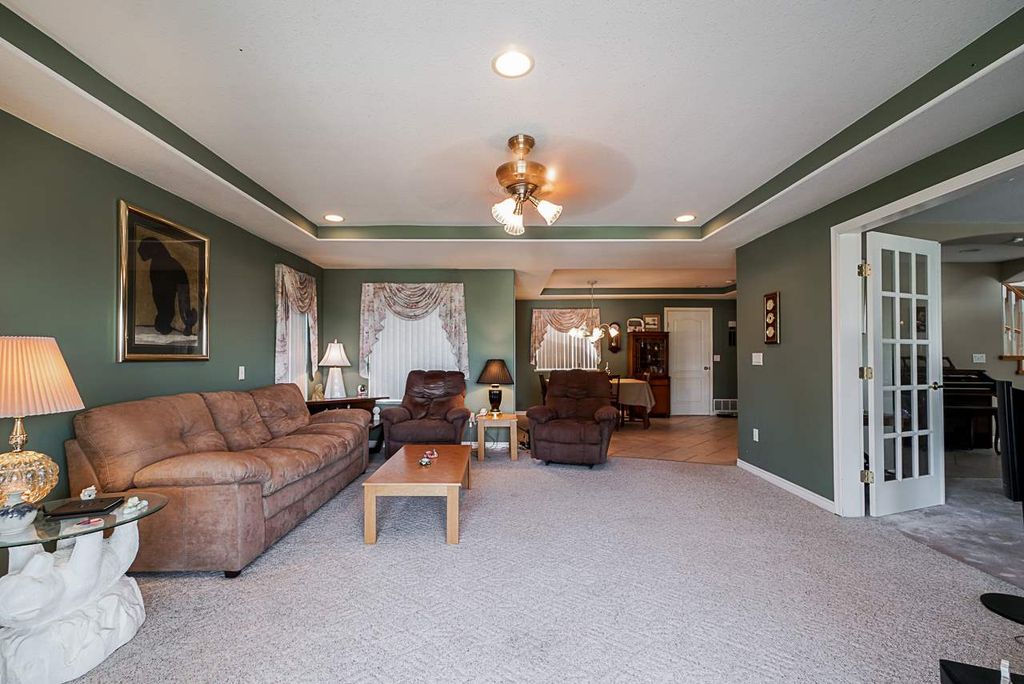 listing image 1106279462322530554
