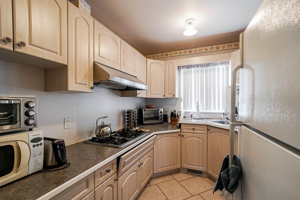 listing image 1109088620591826116