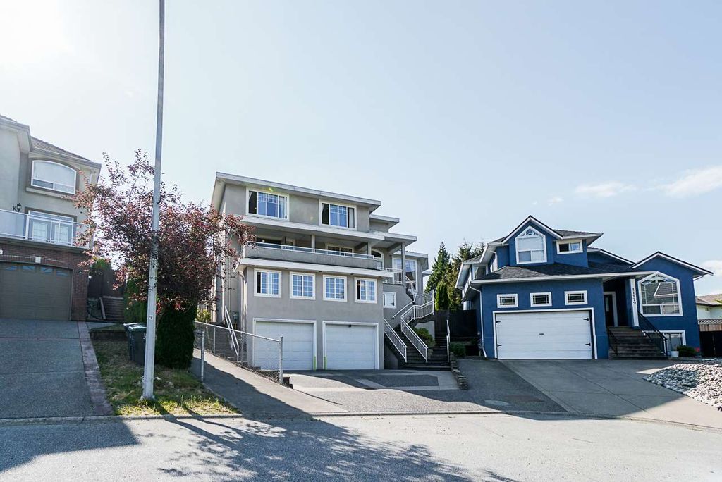 listing image 1106793186566076619