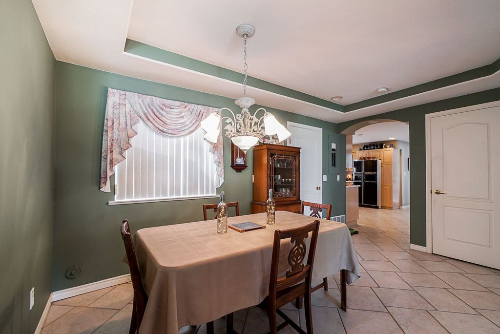 listing image 1108464378425457903