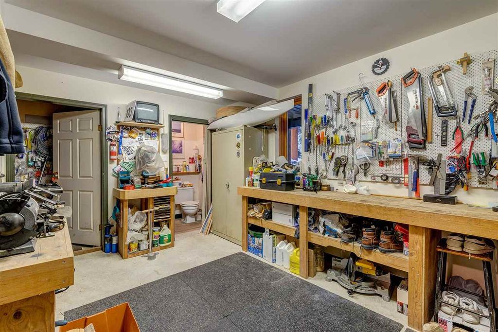 listing image 1101120825611163746