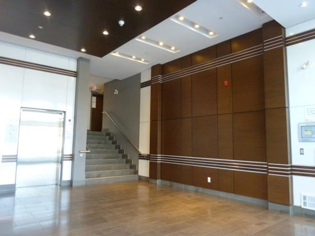 listing image 1106533079069612579
