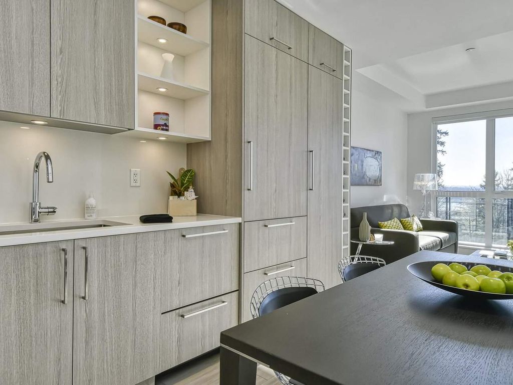 listing image 1101984140909241897